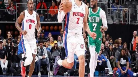 费兰托雷斯梅开二度，登贝莱助阵，巴塞罗那4-0横扫奥萨苏纳